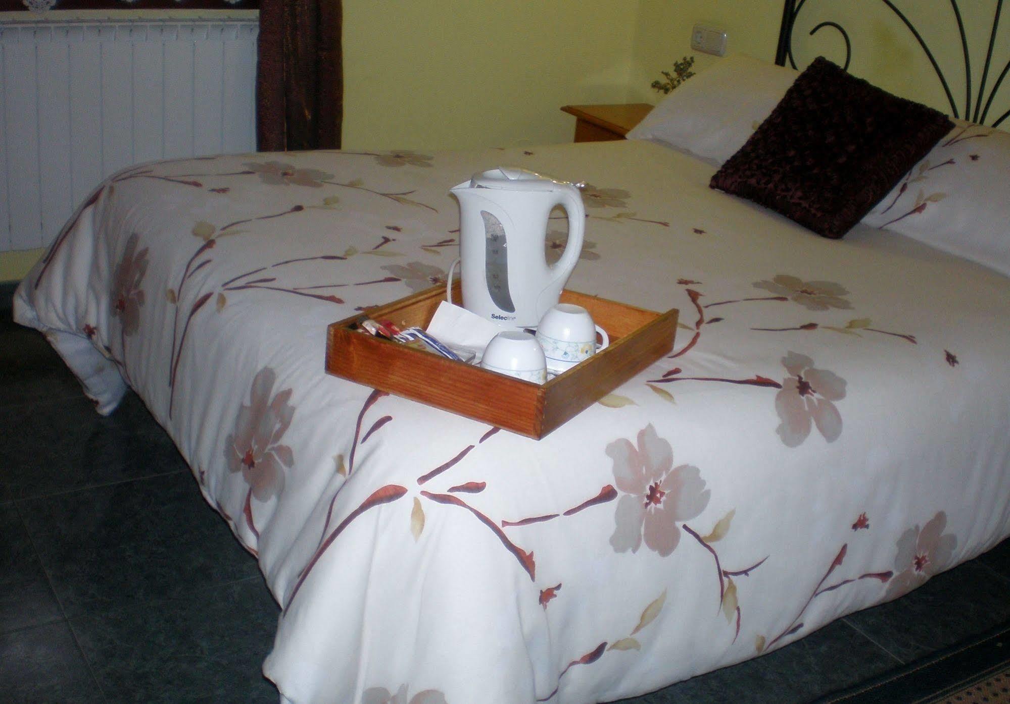 Pension Gure Ametsa Ирун Экстерьер фото
